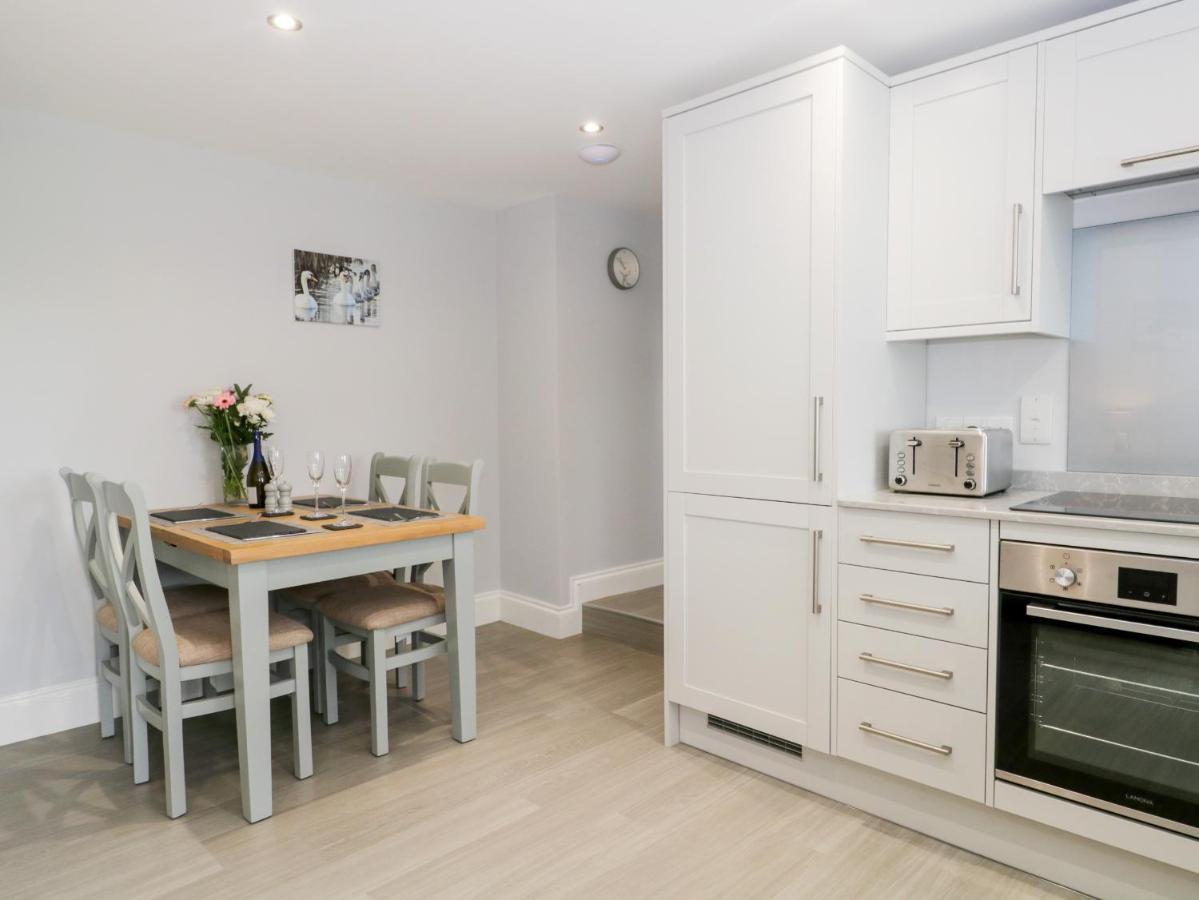 Oxen Park Farm Cottage Алверстон Екстер'єр фото